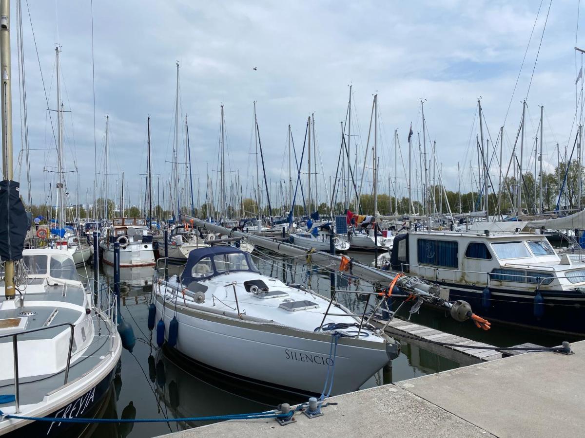 Vakantiehuisje Makkum Nl - T11 Eksteriør billede